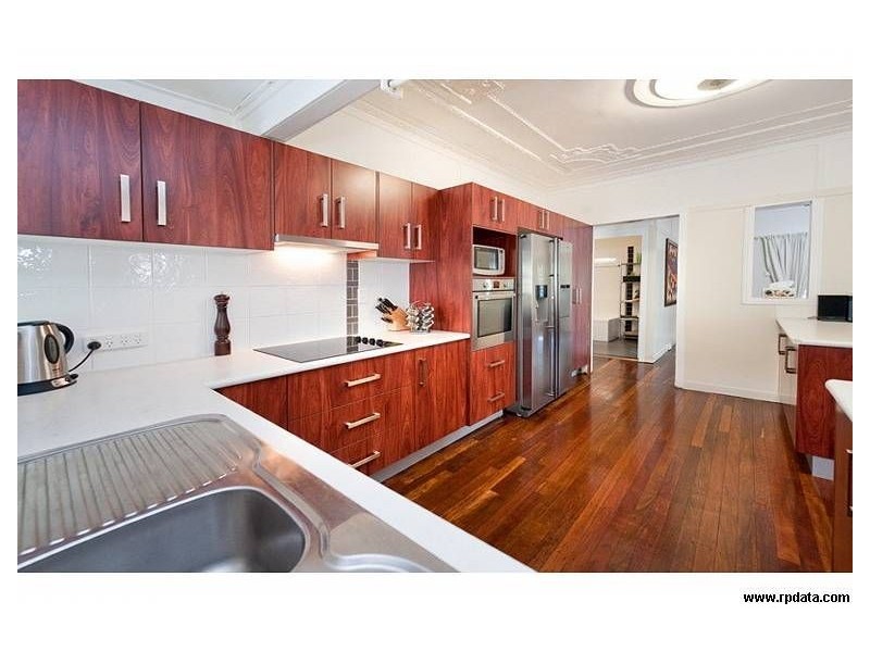 305 East st, Rockhampton City QLD 4700