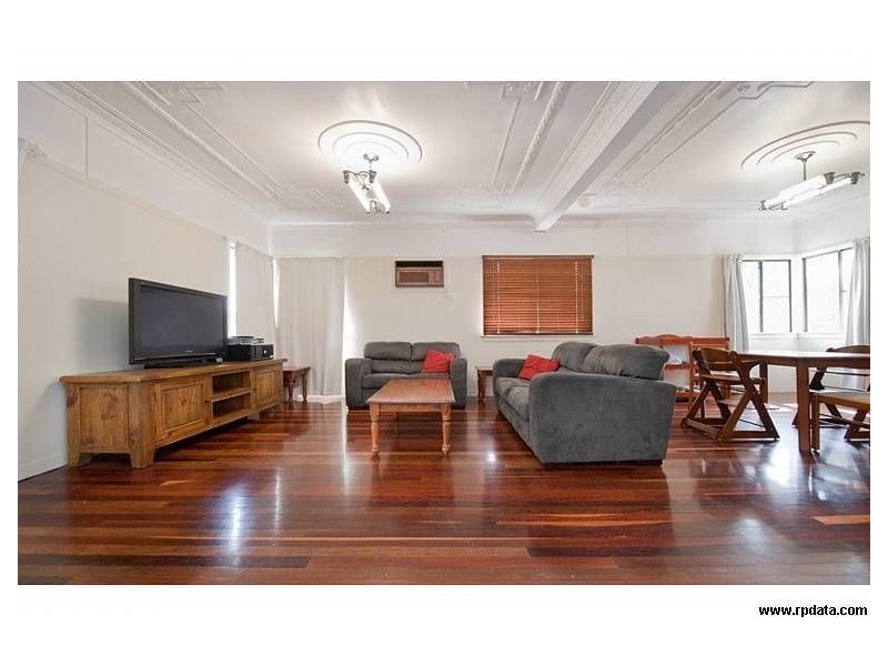 305 East st, Rockhampton City QLD 4700