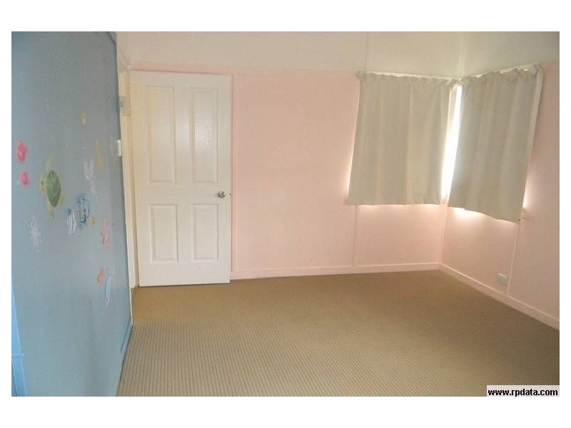 305 East st, Rockhampton City QLD 4700