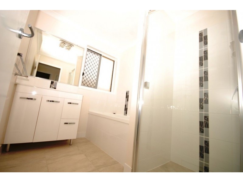 4 Grace Court, Yeppoon QLD 4703