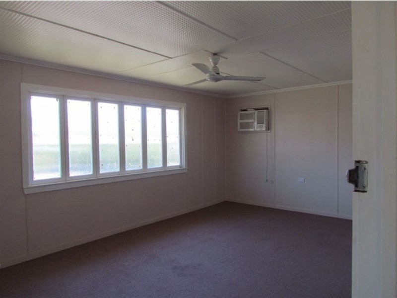 297 Diplock St, Berserker QLD 4701