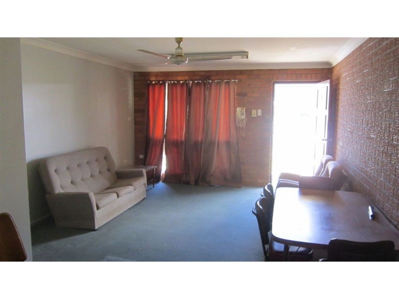 1/21 Lucas Street, Berserker QLD 4701