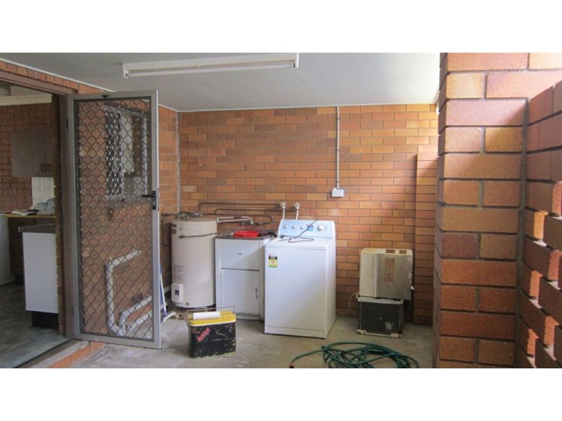 1/21 Lucas Street, Berserker QLD 4701