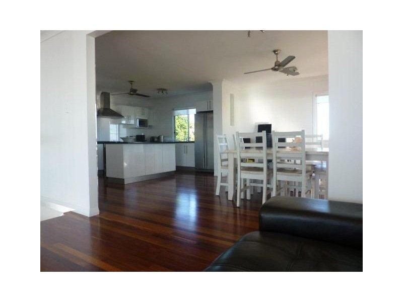 4 Ocean Parade, Yeppoon QLD 4703