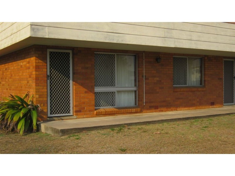 2/21 Lucas Street, Berserker QLD 4701