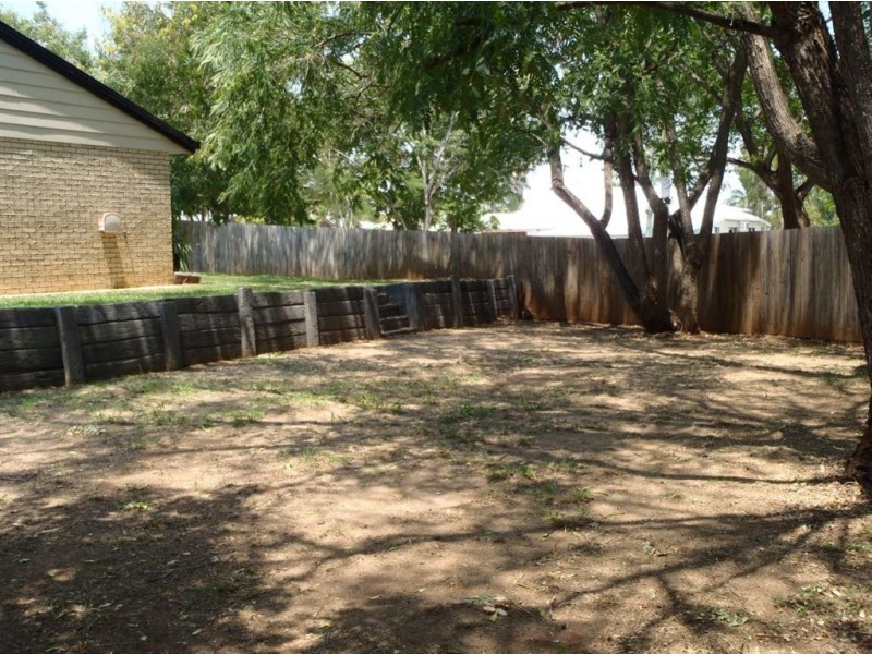 87 Breakspear Street, Gracemere QLD 4702