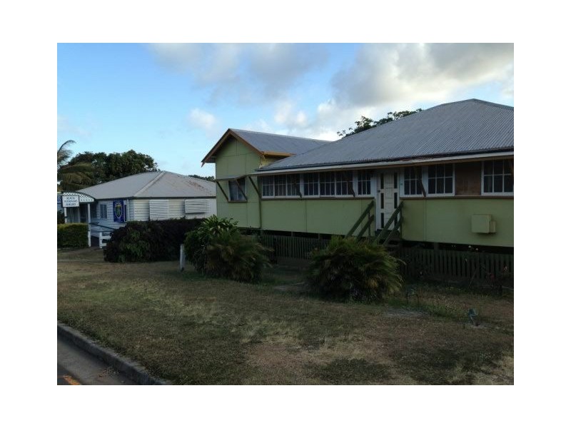 42 Normanby Street, Yeppoon QLD 4703