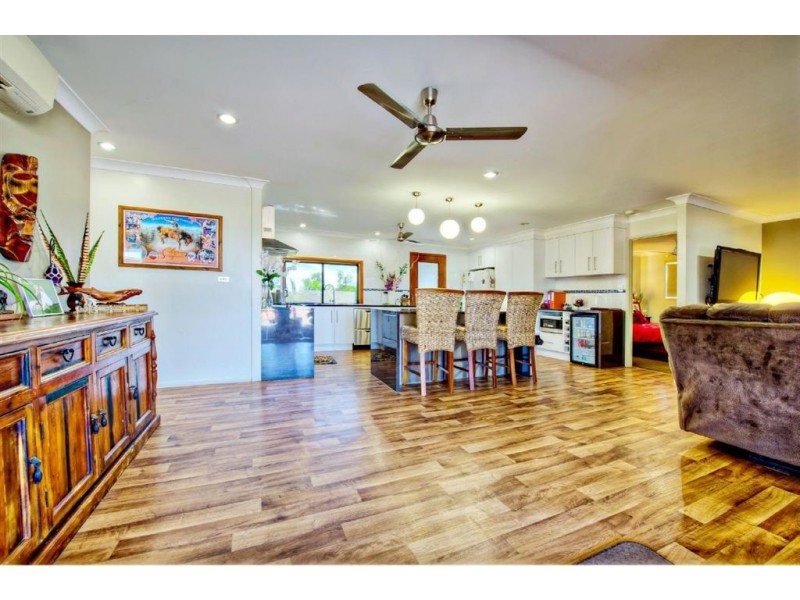 16a Jannay Rd, Kabra QLD 4702