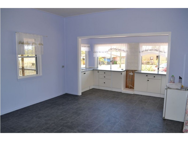 41 EDITH STREET, Gracemere QLD 4702