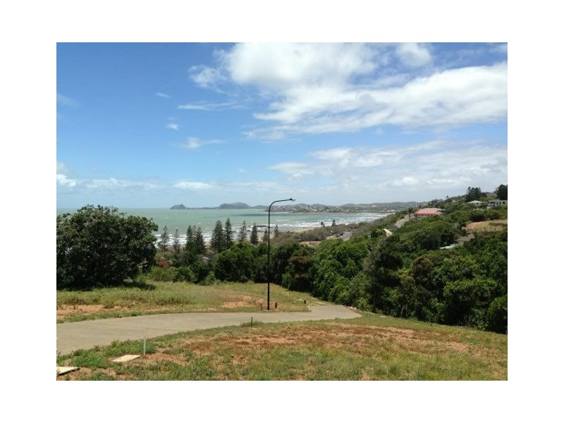 7 Cemetery rd, Cawarral QLD 4702