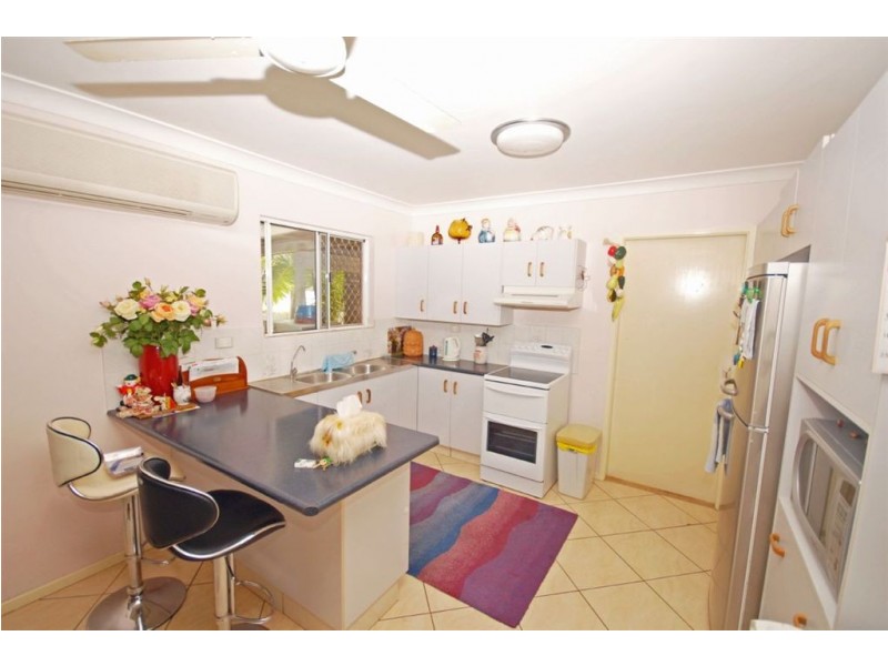 23 Clayton rd, Yeppoon QLD 4703