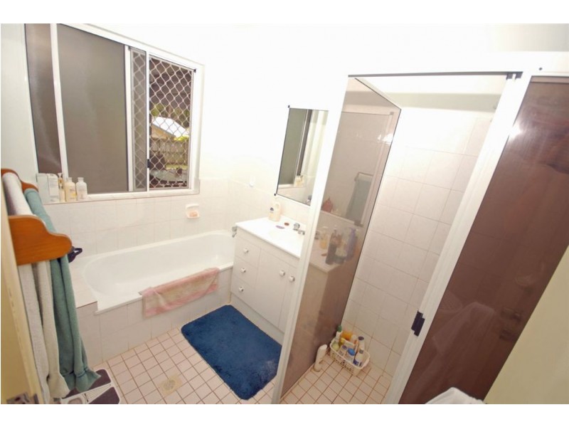 23 Clayton rd, Yeppoon QLD 4703