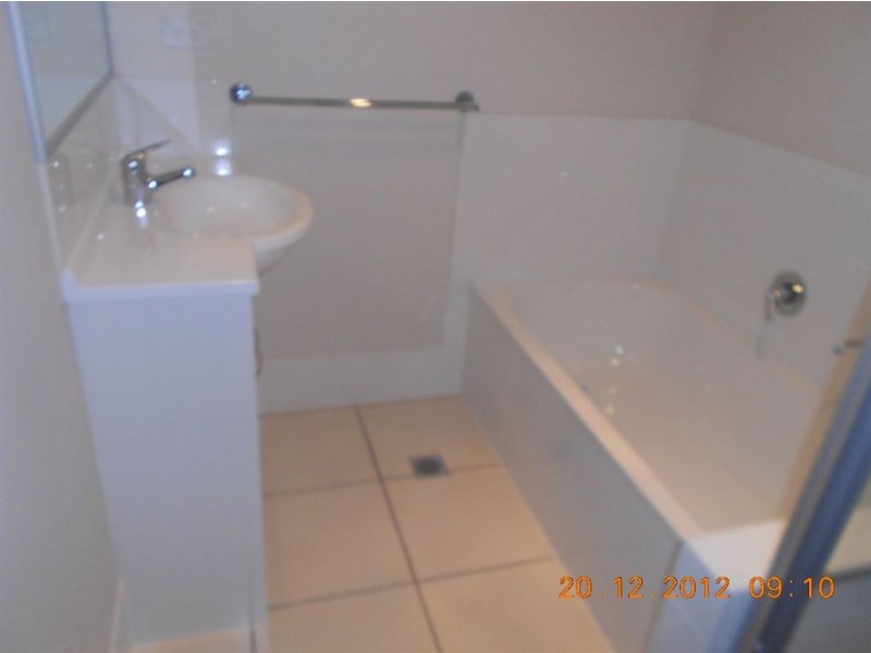 61 Victoria Street, Gracemere QLD 4702