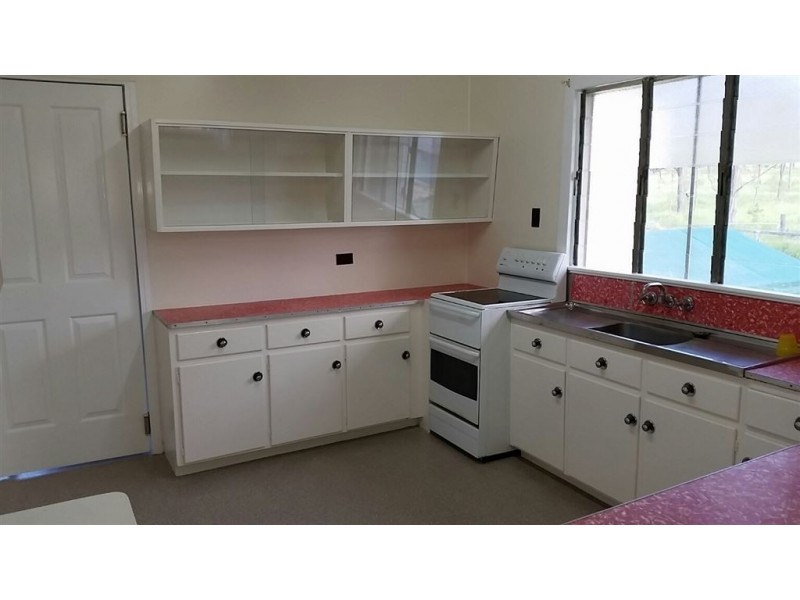 155 Hunt Road, Bouldercombe QLD 4702