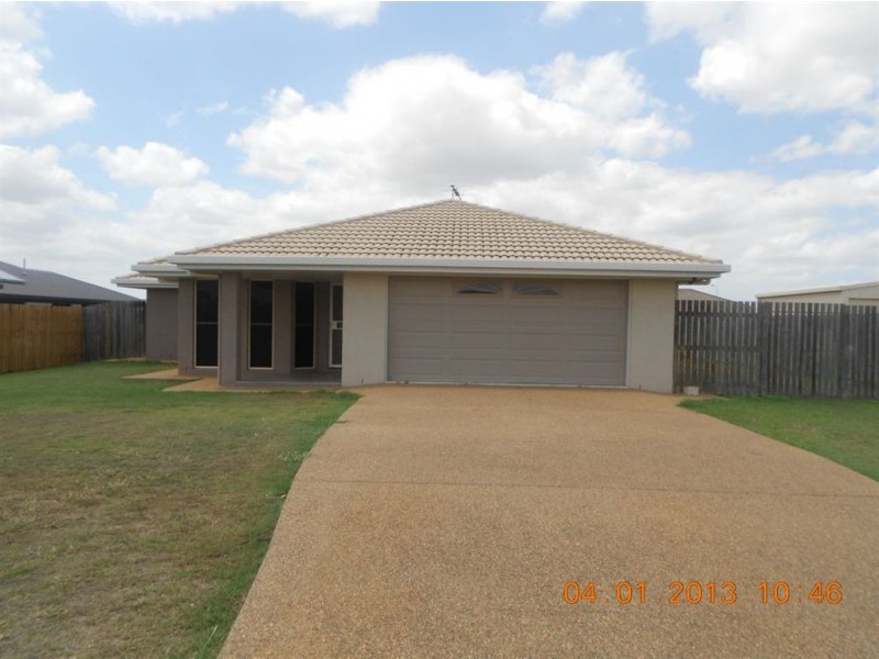 54 James St, Gracemere QLD 4702