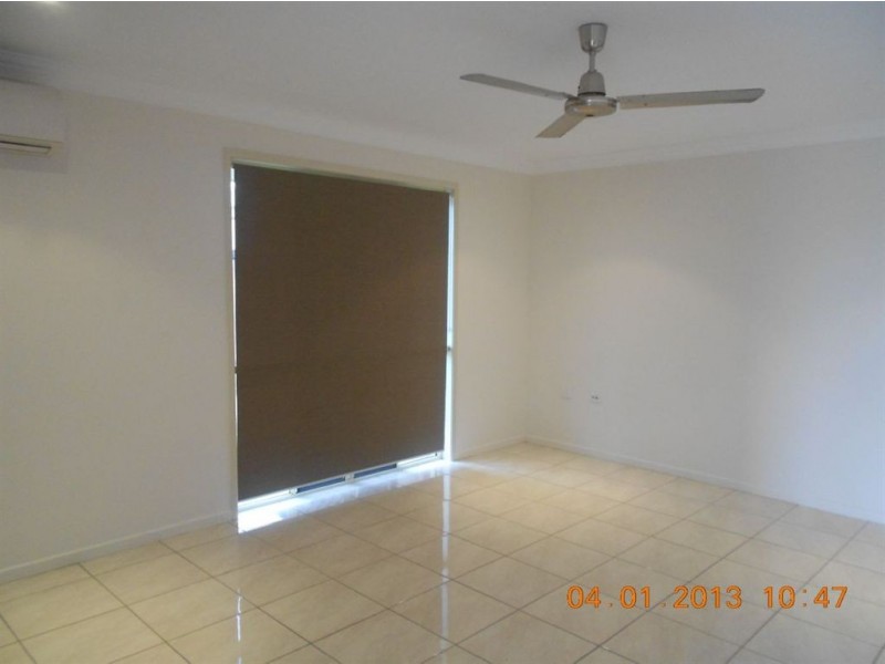 54 James St, Gracemere QLD 4702