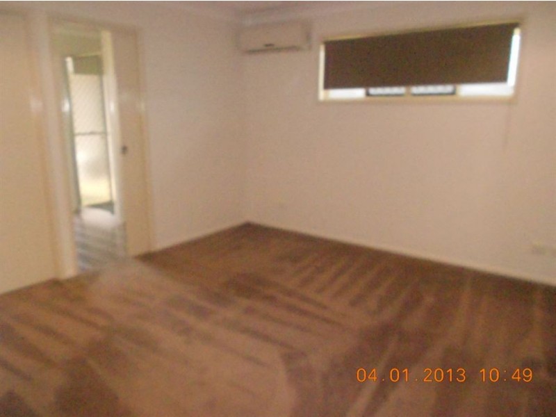 54 James St, Gracemere QLD 4702