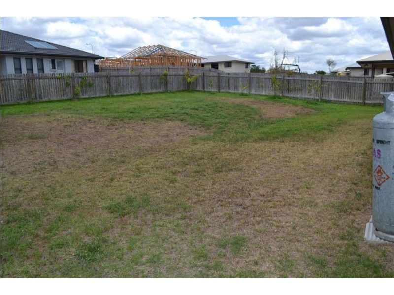 64 JAMIE CRESCENT, Gracemere QLD 4702