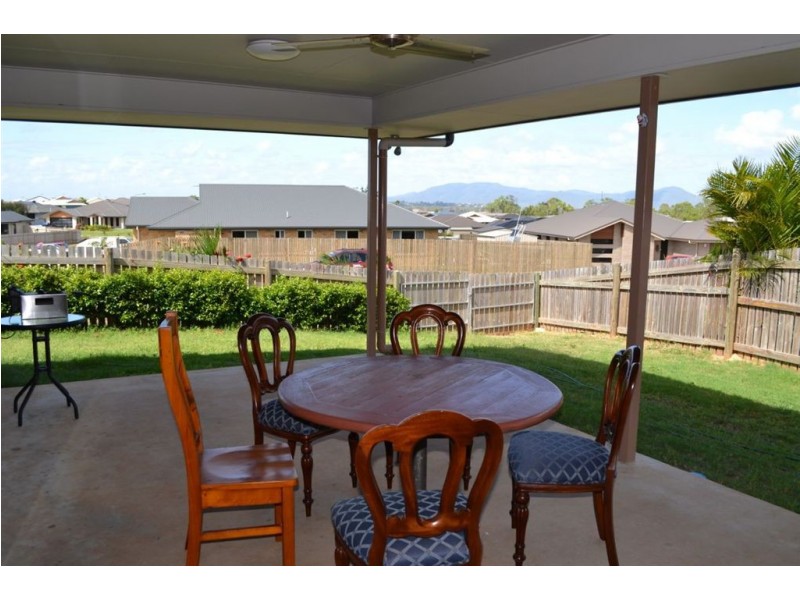 64 JAMIE CRESCENT, Gracemere QLD 4702