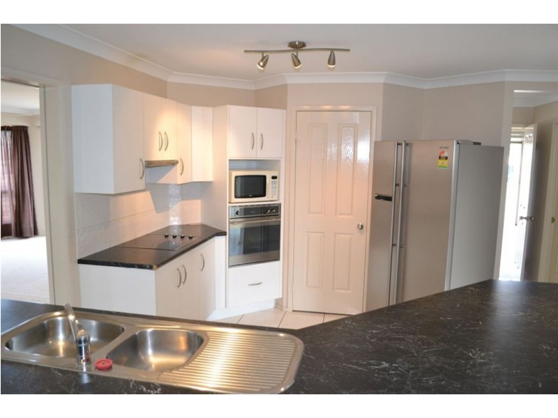 5 Gilmore Court, Gracemere QLD 4702