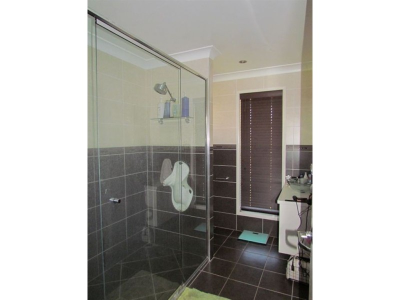 3 Flyn close, Gracemere QLD 4702