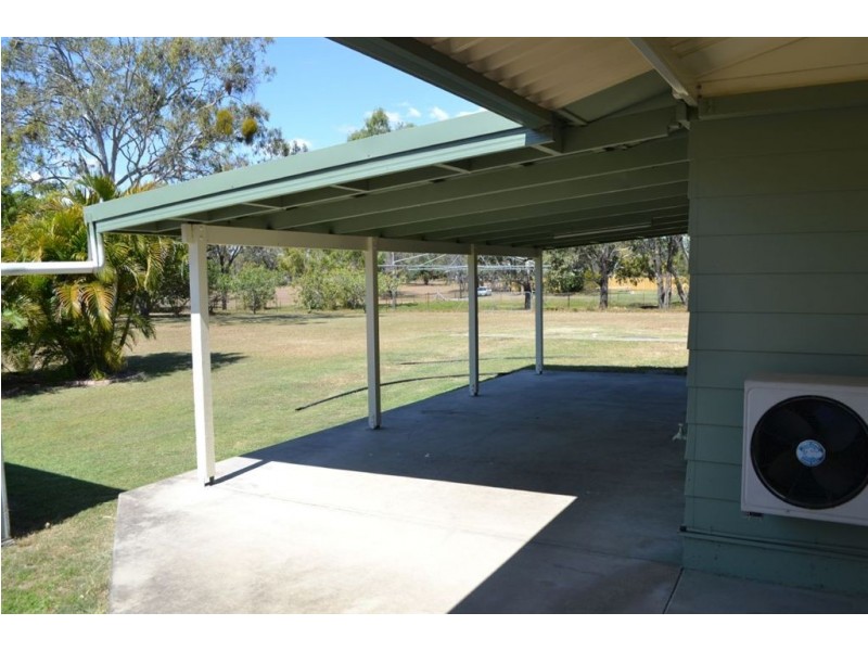 61 CAPRICORN STREET, Gracemere QLD 4702