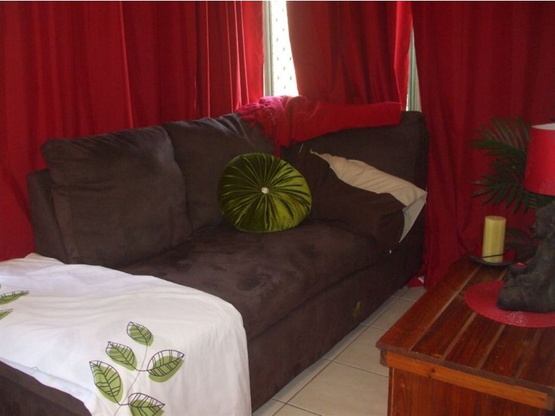 461 Crane Ave, Kawana QLD 4701