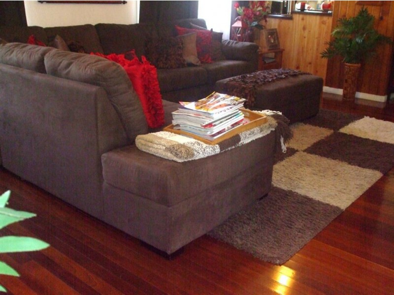 461 Crane Ave, Kawana QLD 4701