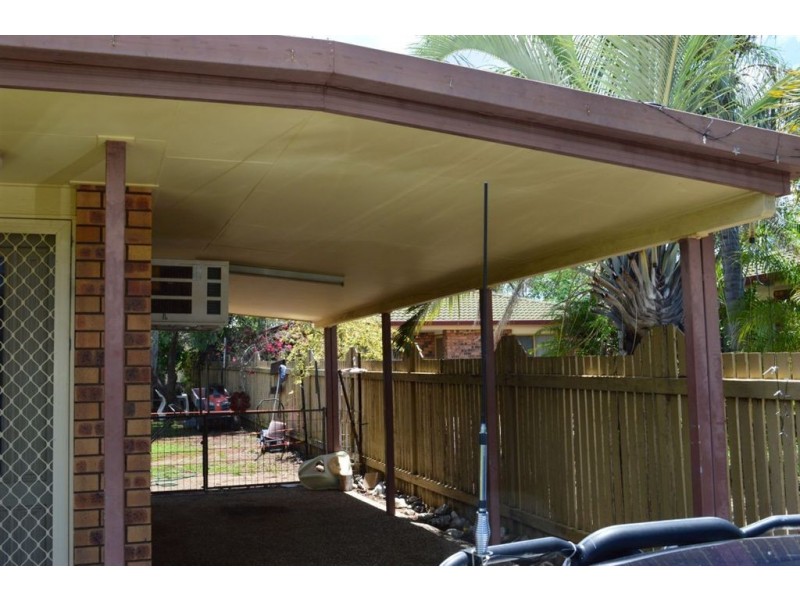 8 Lorraine Crt, Gracemere QLD 4702