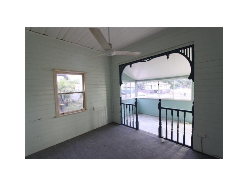 5 Wood St, Depot Hill QLD 4700