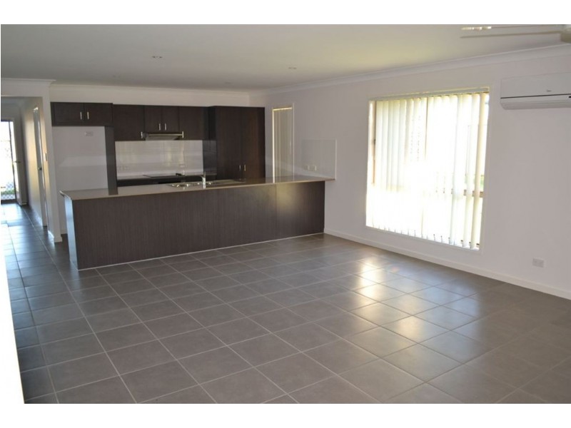 12 PREMIER COURT, Gracemere QLD 4702