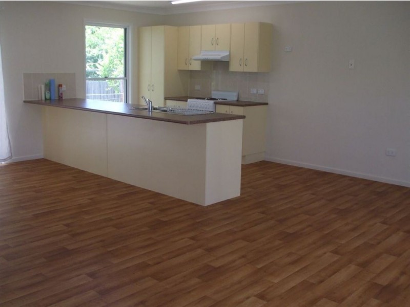 41 Dee St, Mount Morgan QLD 4714
