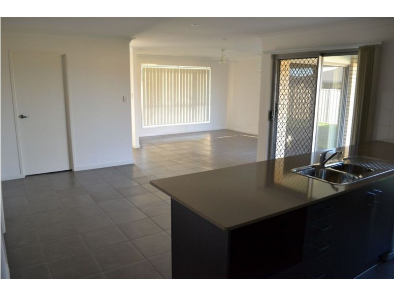 11 Premier Court, Gracemere QLD 4702