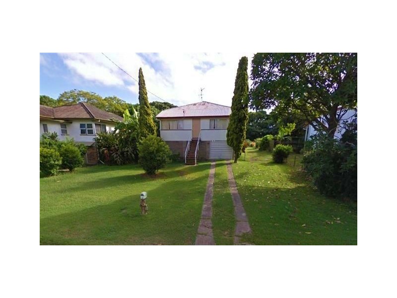 15 Card Street, Berserker QLD 4701