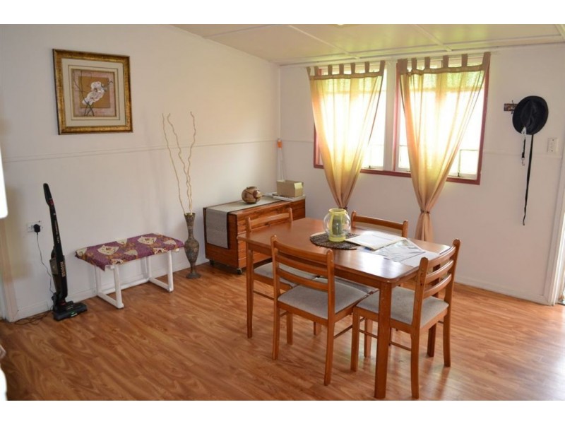 240 West Street, Allenstown QLD 4700