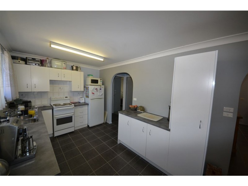 61 Capricorn Street, Gracemere QLD 4702