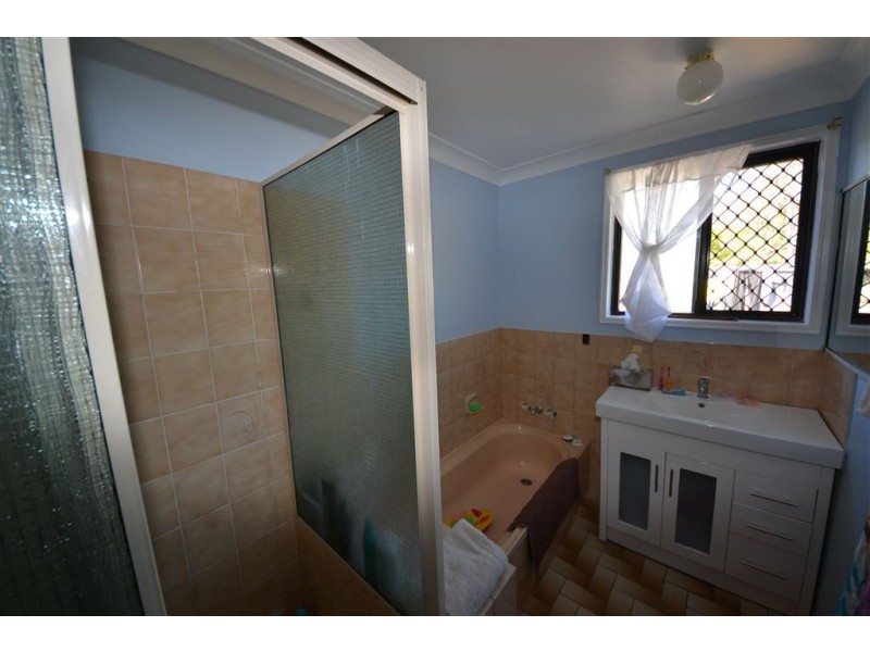 61 Capricorn Street, Gracemere QLD 4702