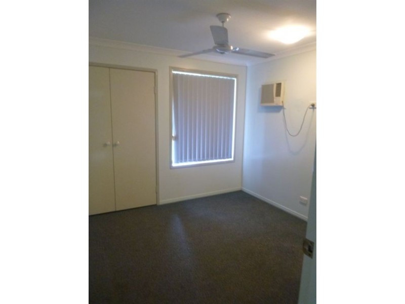 4 Anna Street, Gracemere QLD 4702
