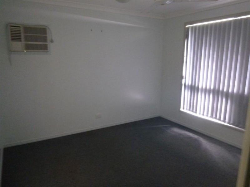 4 Anna Street, Gracemere QLD 4702