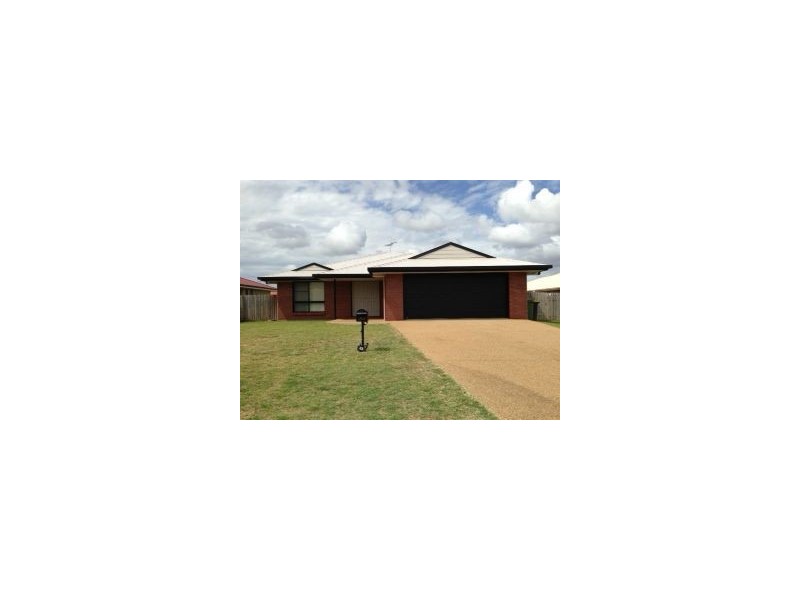 23 Riley Drive, Gracemere QLD 4702