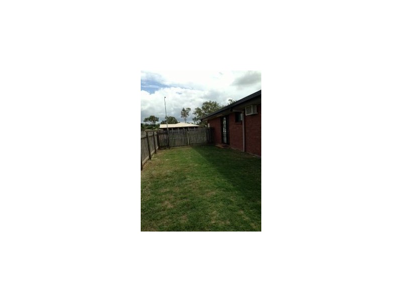 23 Riley Drive, Gracemere QLD 4702