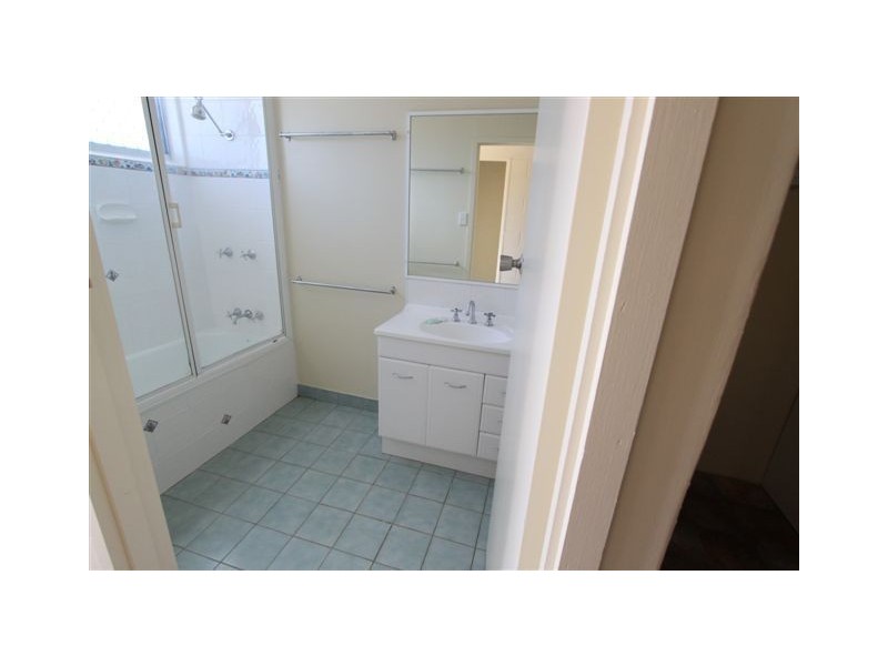 24 Glover, Gracemere QLD 4702