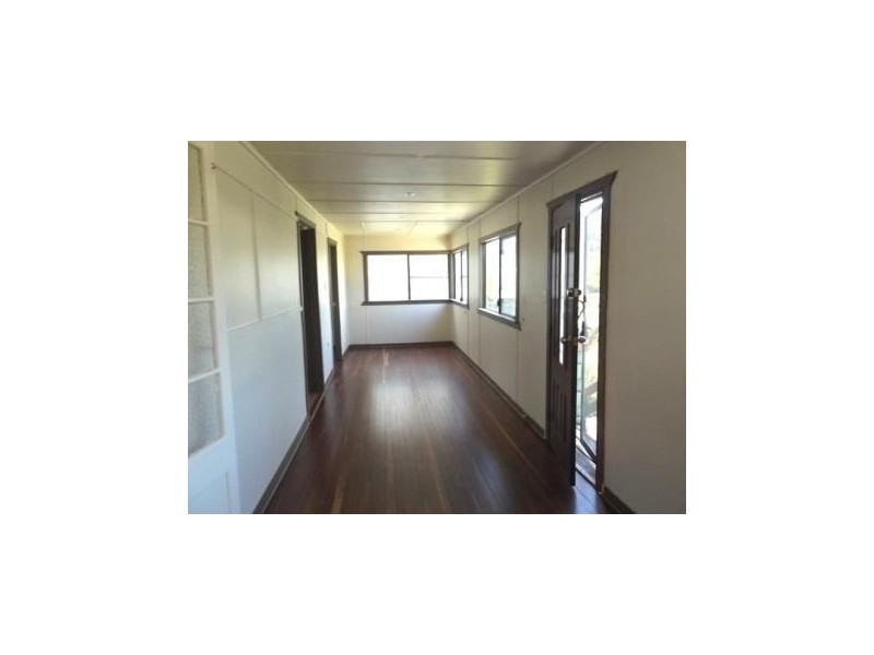 13 Hogan Street, Park Avenue QLD 4701