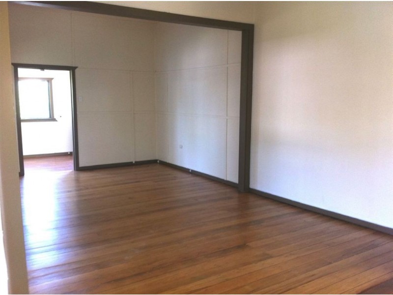 13 Hogan Street, Park Avenue QLD 4701