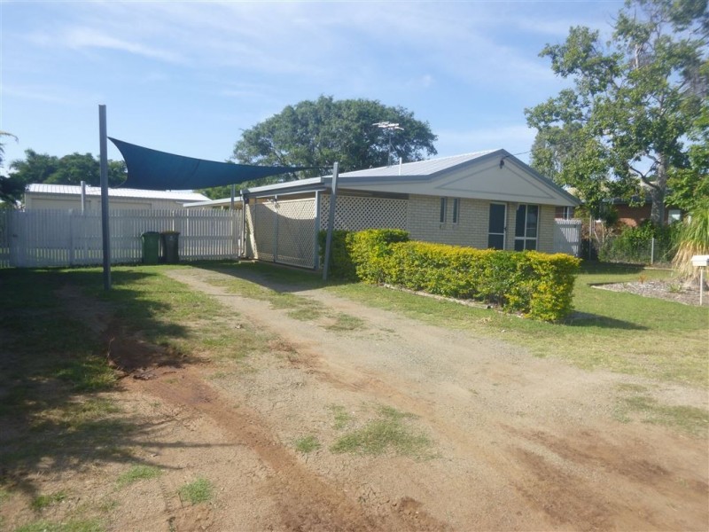 9 Buxton Drive, Gracemere QLD 4702