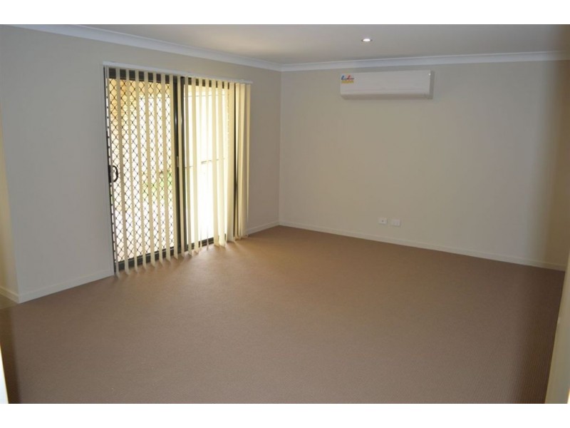 42 Burke & Wills Drive, Gracemere QLD 4702