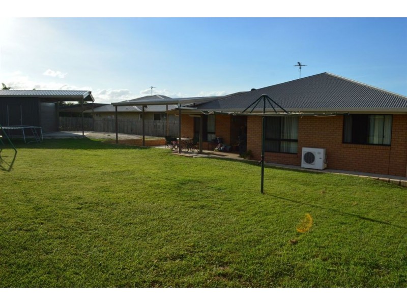20 Poinciana Place, Gracemere QLD 4702