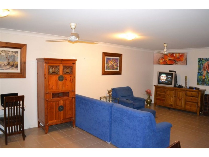 2/7 POINCIANA PLACE, Gracemere QLD 4702
