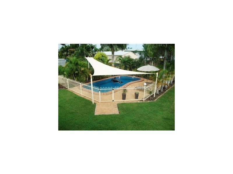 9 STOVER STREET, Gracemere QLD 4702