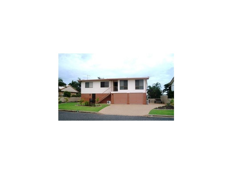 9 STOVER STREET, Gracemere QLD 4702